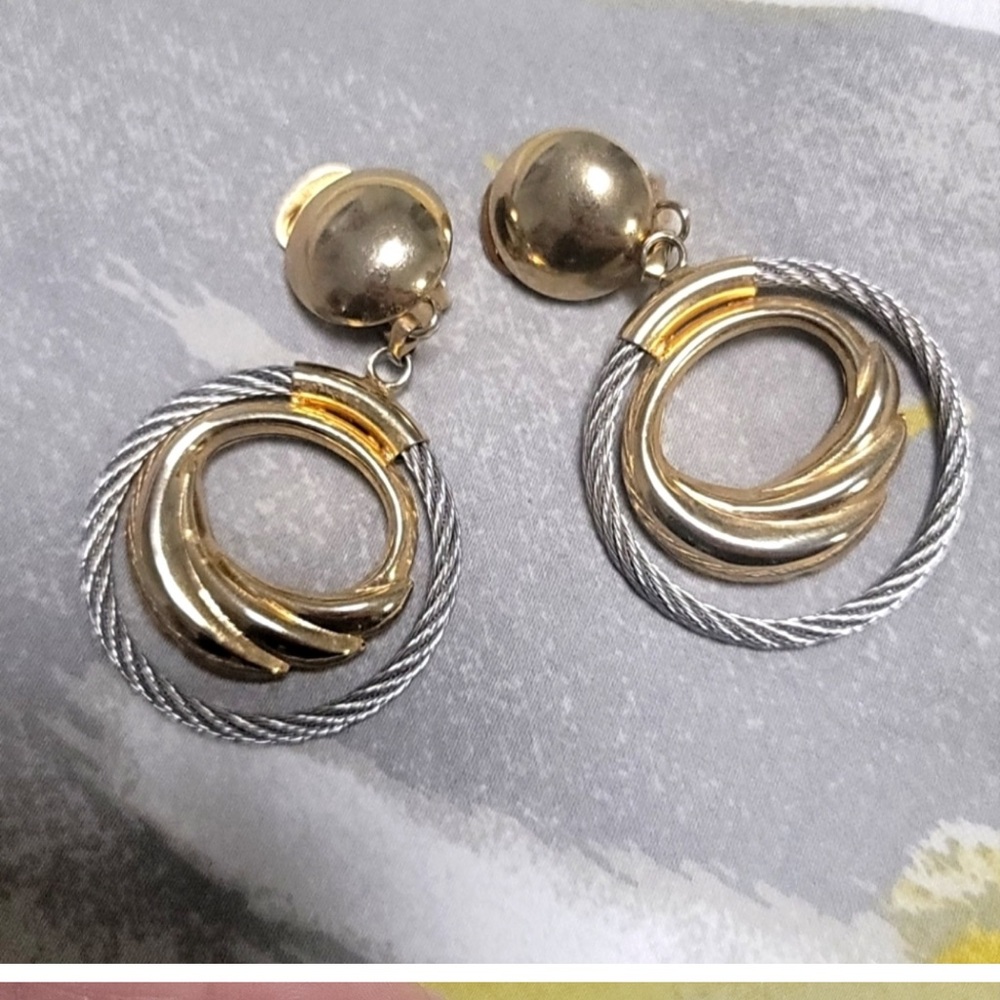 Elegant Two-Tone Vintage Earrings